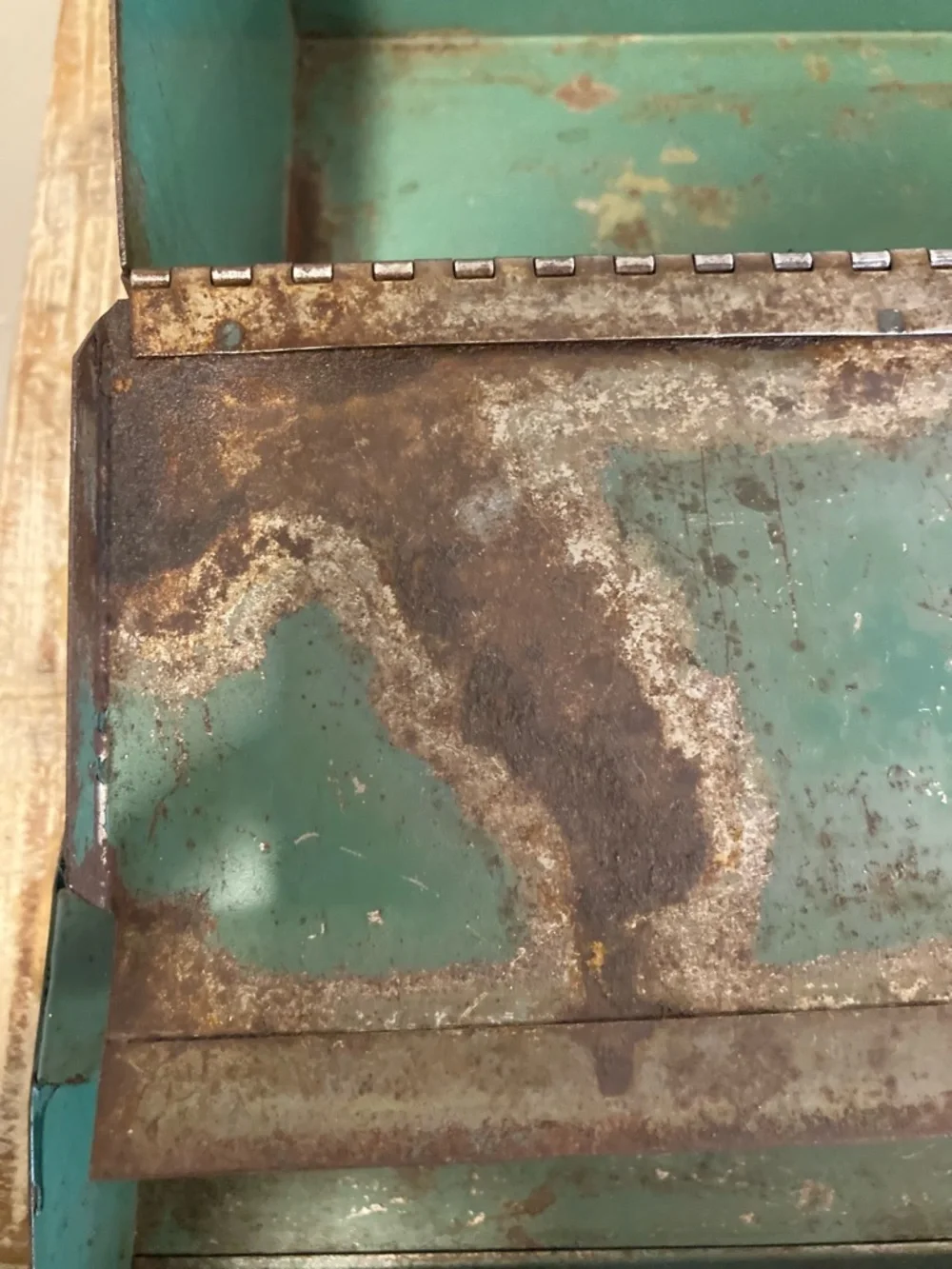 Vintage Metal Toolbox in Teal with Carry Handle and Insert 21” Long Distressed - Picture 10 of 16